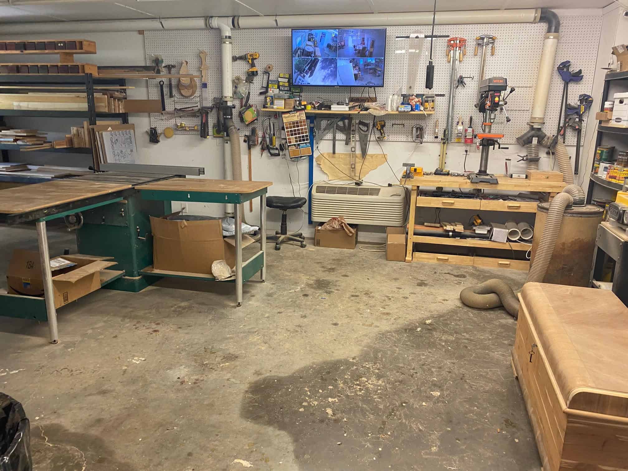 Master Control's Wood Shop